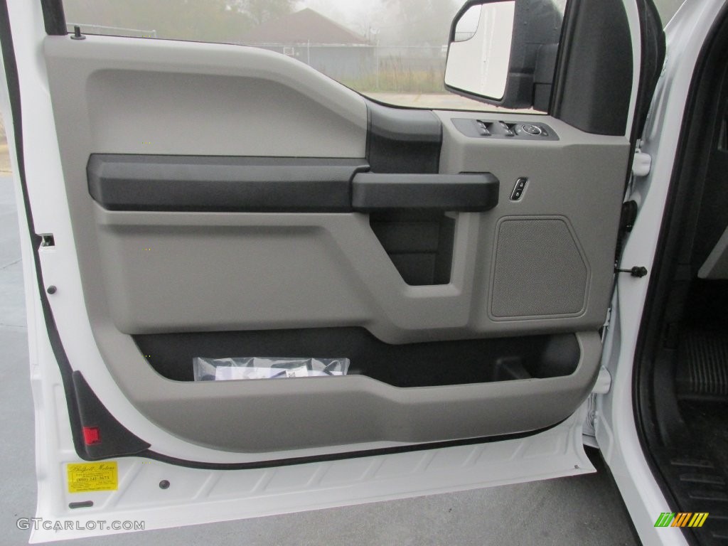 2016 F150 XL SuperCab - Oxford White / Medium Earth Gray photo #20