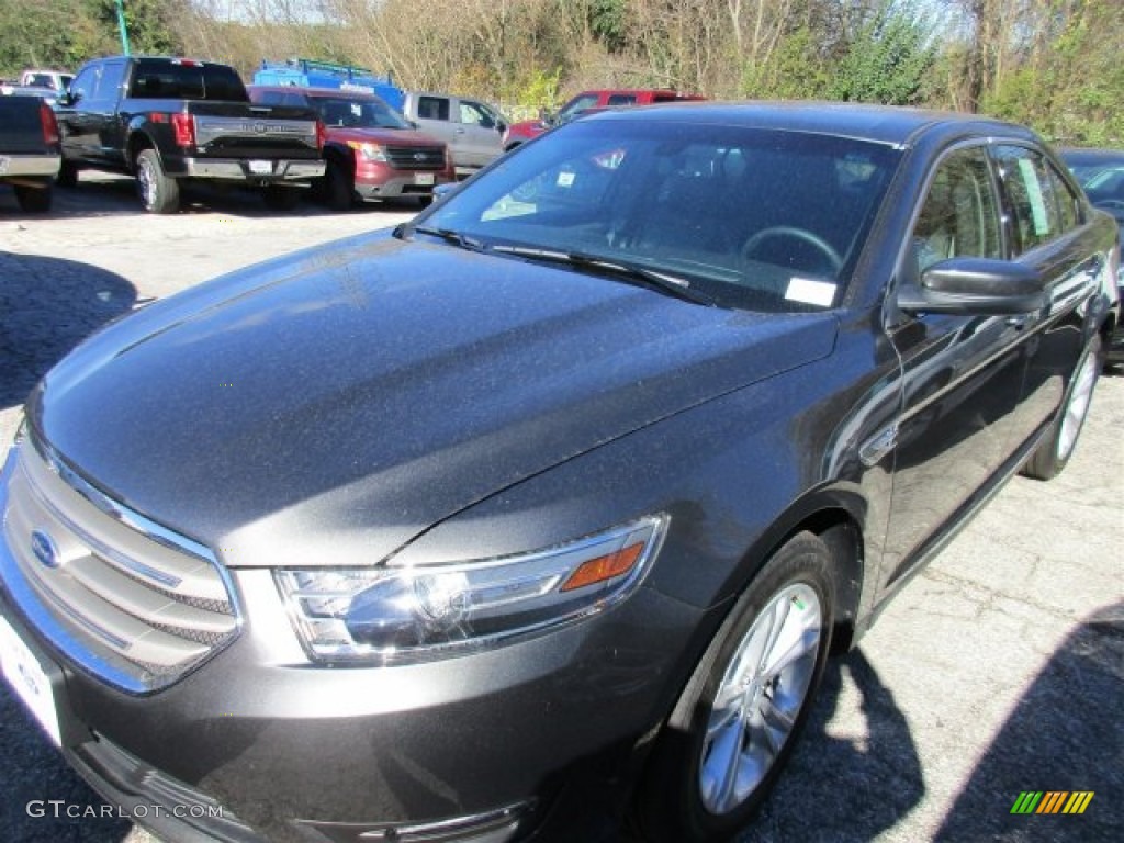 2015 Taurus SEL - Magnetic Metallic / Charcoal Black photo #2