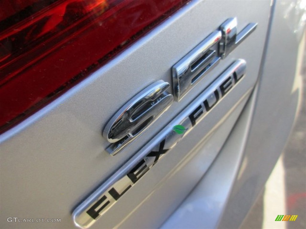 2015 Taurus SEL - Ingot Silver Metallic / Charcoal Black photo #6