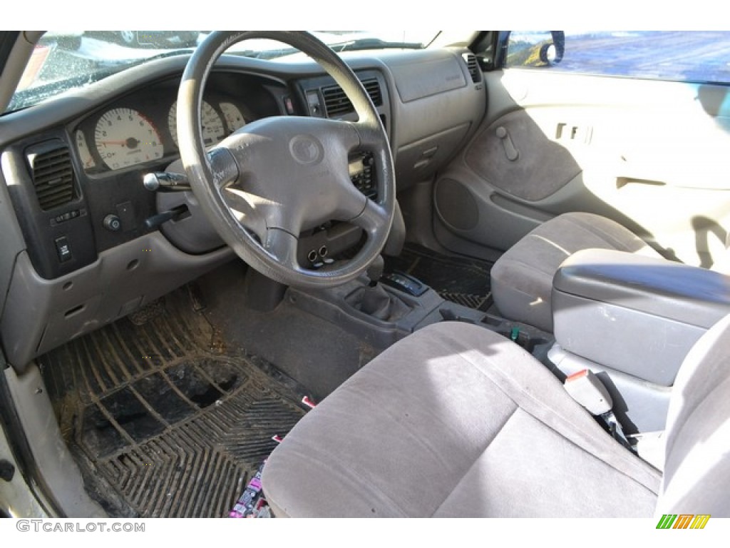 Gray Interior 2002 Toyota Tacoma Xtracab 4x4 Photo