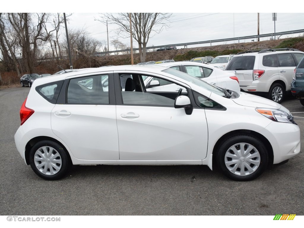 2014 Versa Note SV - Aspen White / Charcoal photo #4