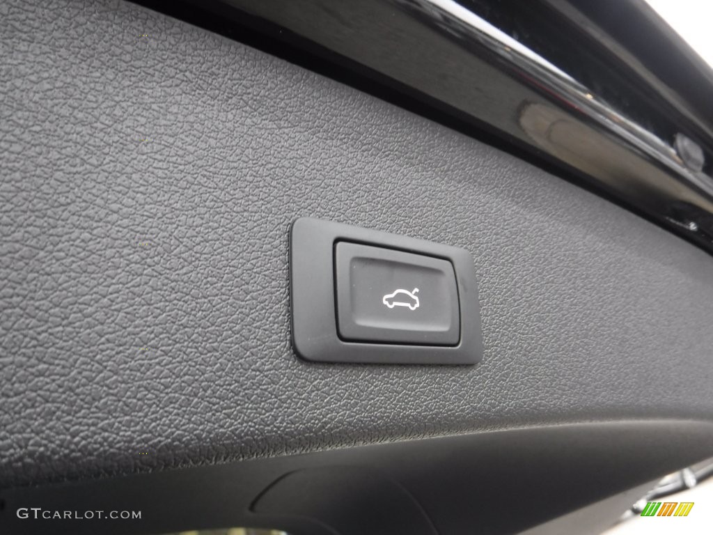 2016 Q5 2.0 TFSI Premium quattro - Brilliant Black / Black photo #36