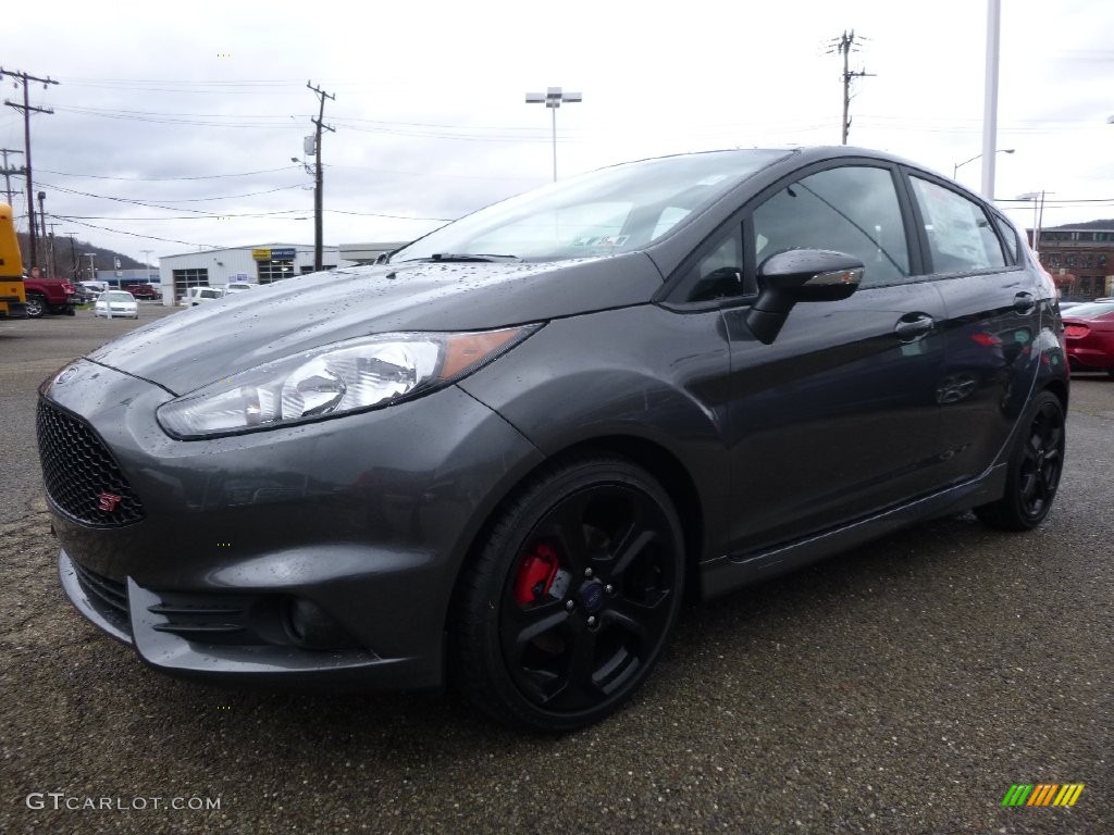 Magnetic Metallic 2016 Ford Fiesta ST Hatchback Exterior Photo #109712301