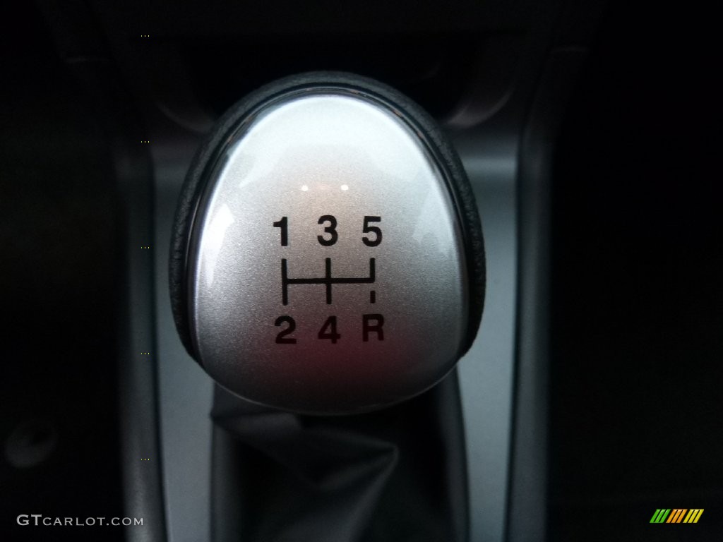 2016 Ford Fiesta S Hatchback Transmission Photos