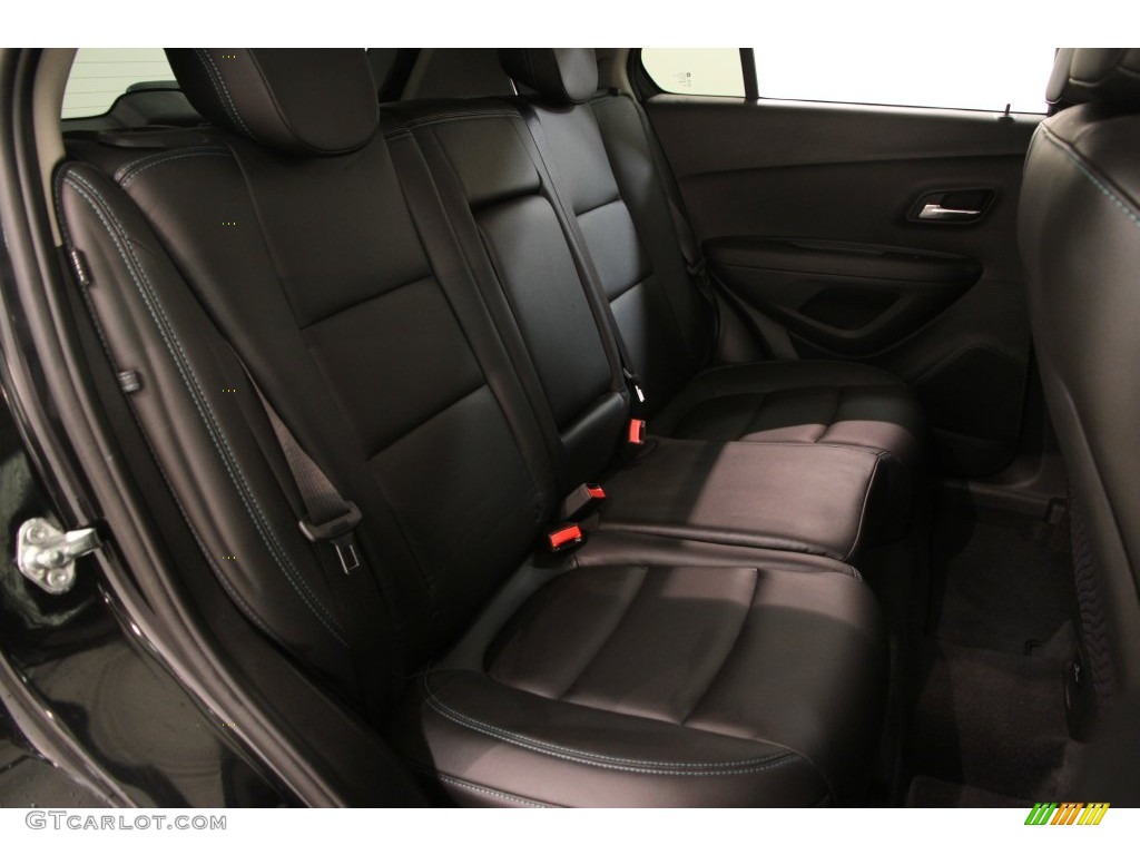 2015 Trax LTZ - Black Granite Metallic / Jet Black photo #12
