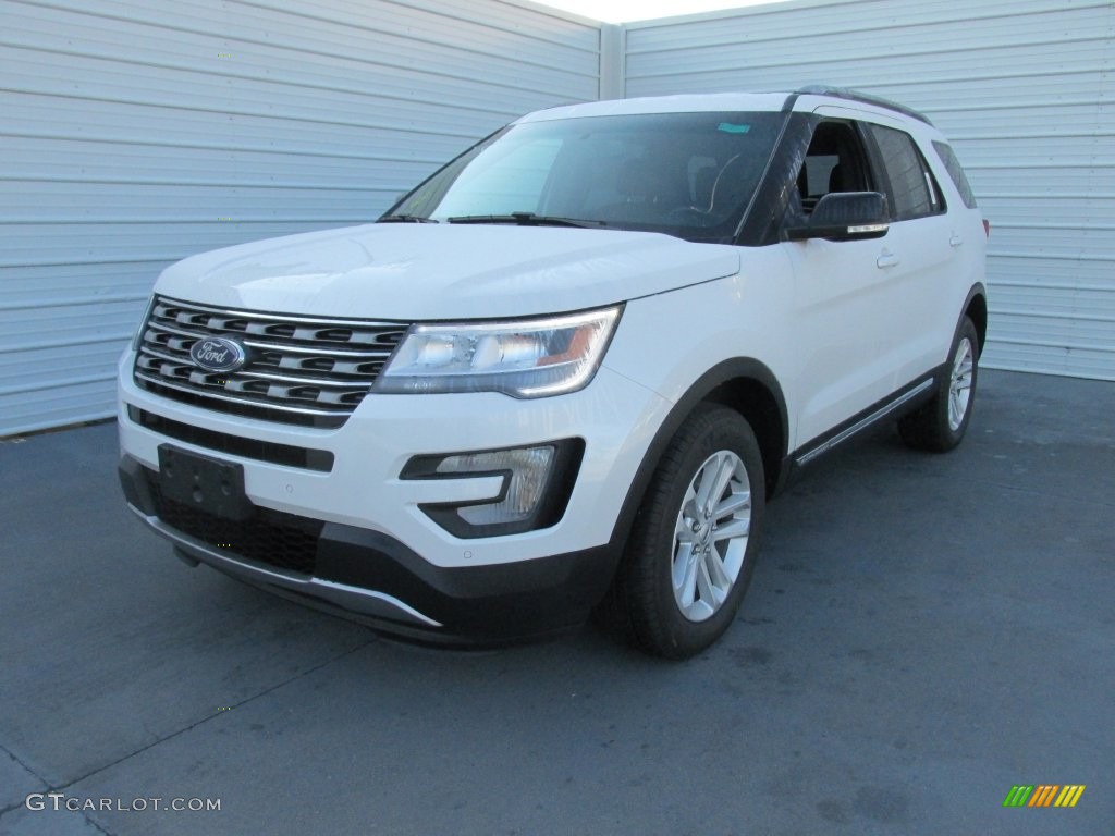 2016 Explorer XLT - White Platinum Metallic Tri-Coat / Ebony Black photo #7