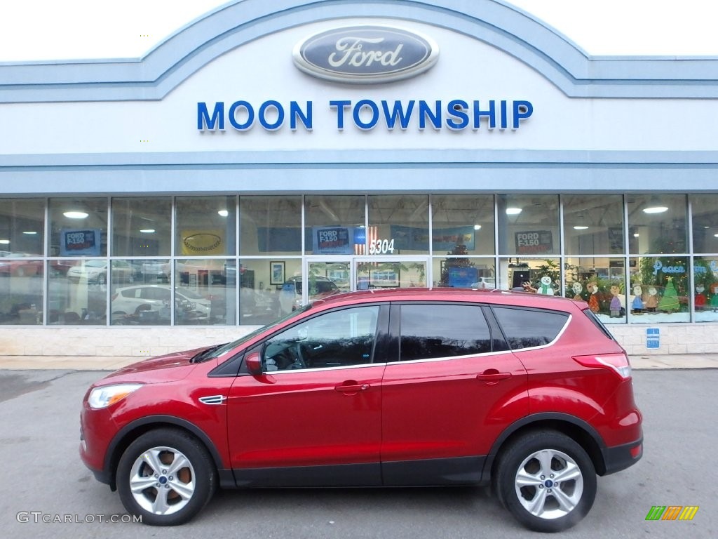 2013 Escape SE 2.0L EcoBoost 4WD - Ruby Red Metallic / Charcoal Black photo #7