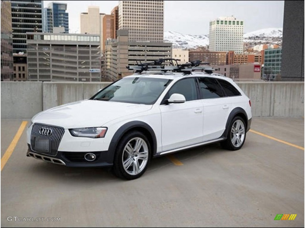 2013 Audi Allroad 2.0T quattro Avant Exterior Photos