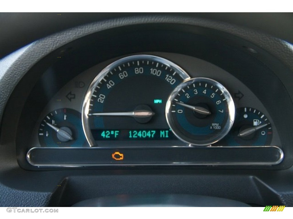 2008 HHR LS - Summit White / Gray photo #21