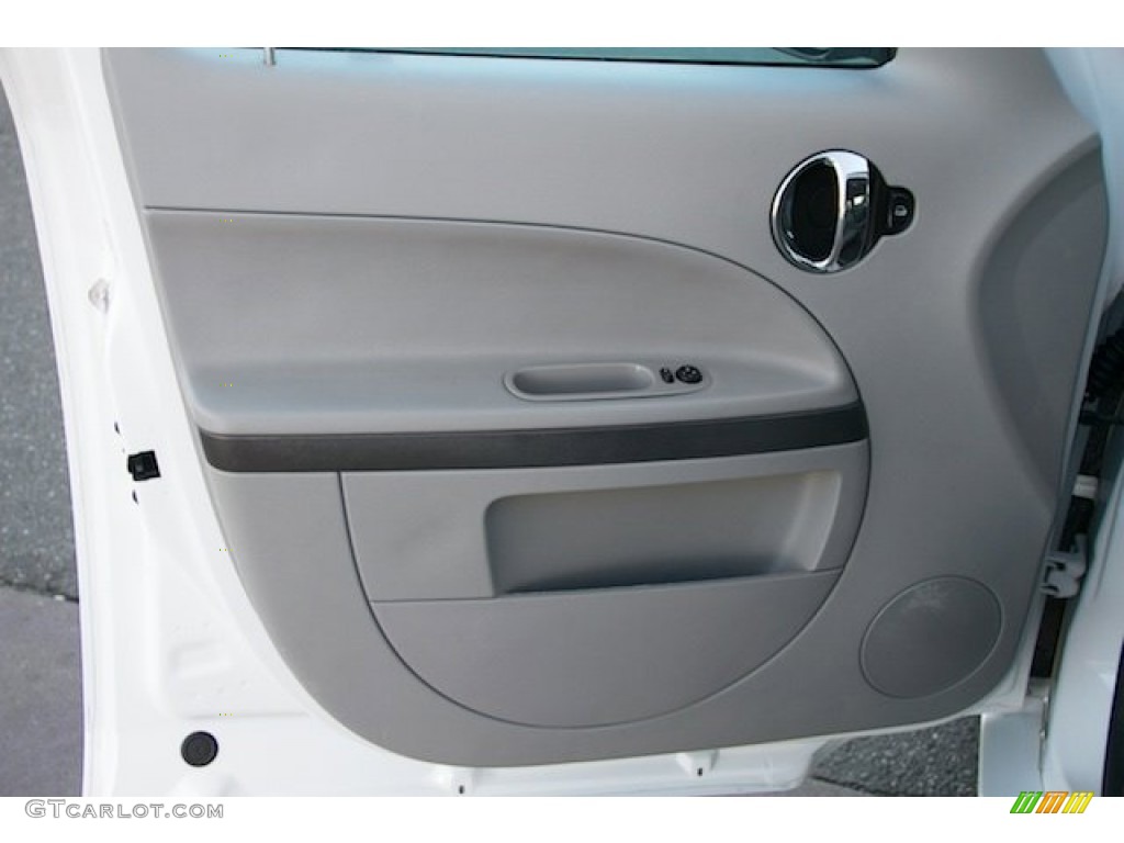 2008 HHR LS - Summit White / Gray photo #22