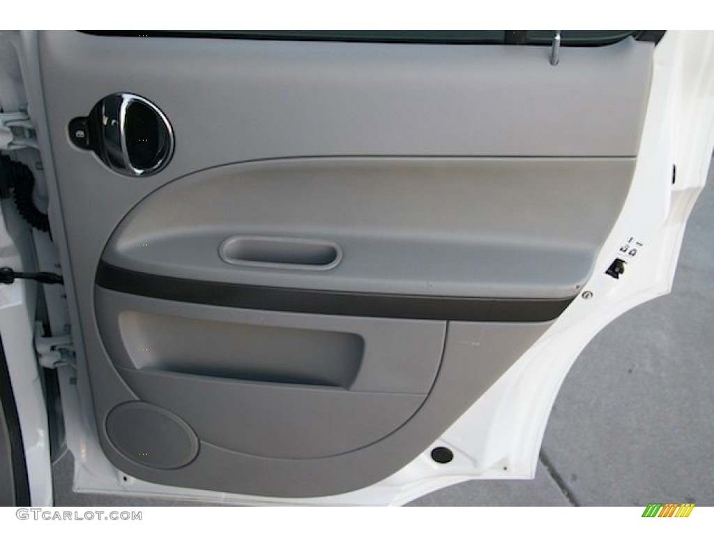 2008 HHR LS - Summit White / Gray photo #24