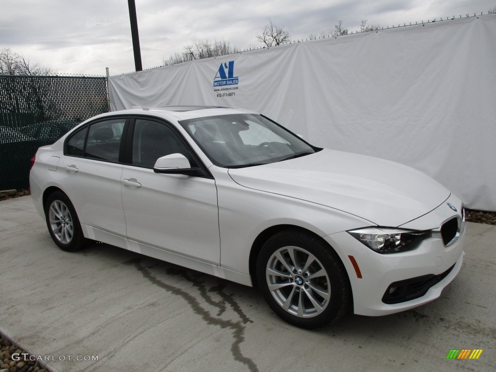 2016 3 Series 320i xDrive Sedan - Alpine White / Black photo #1