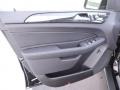 Black - GLE 350 4Matic Photo No. 14