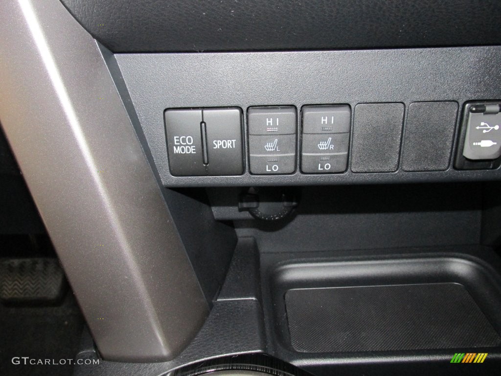 2016 RAV4 Limited - Blizzard Pearl / Black photo #28