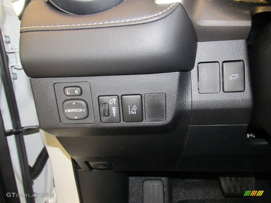 2016 RAV4 Limited - Blizzard Pearl / Black photo #33