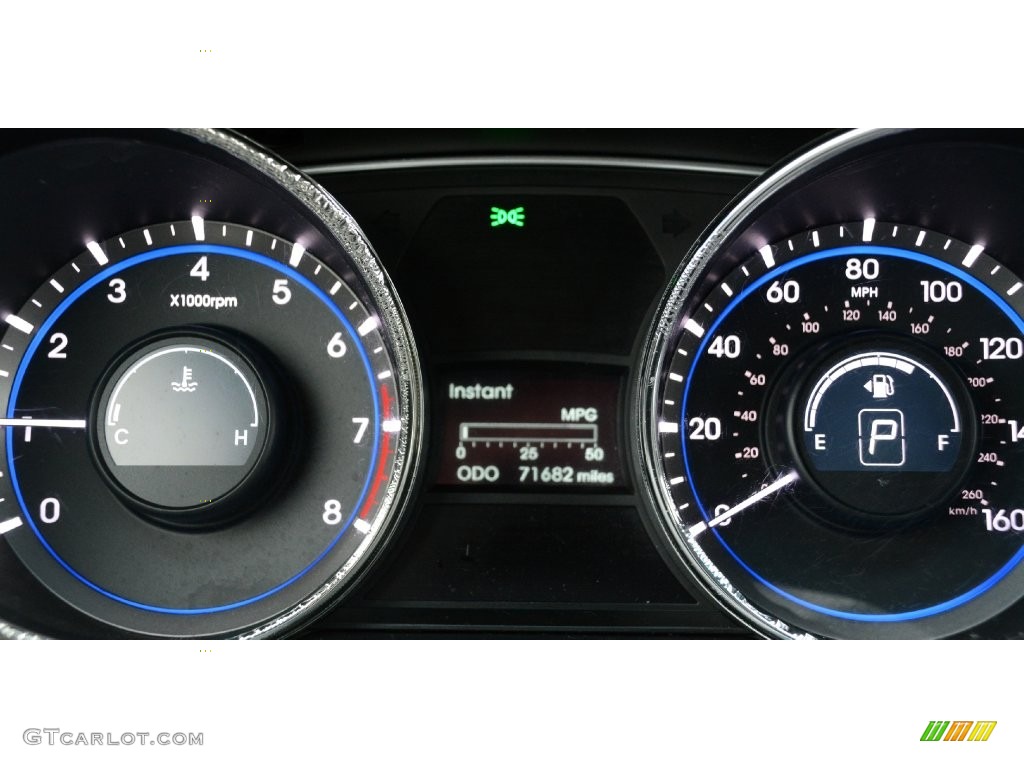 2011 Sonata GLS - Iridescent Silver Blue Metallic / Gray photo #17