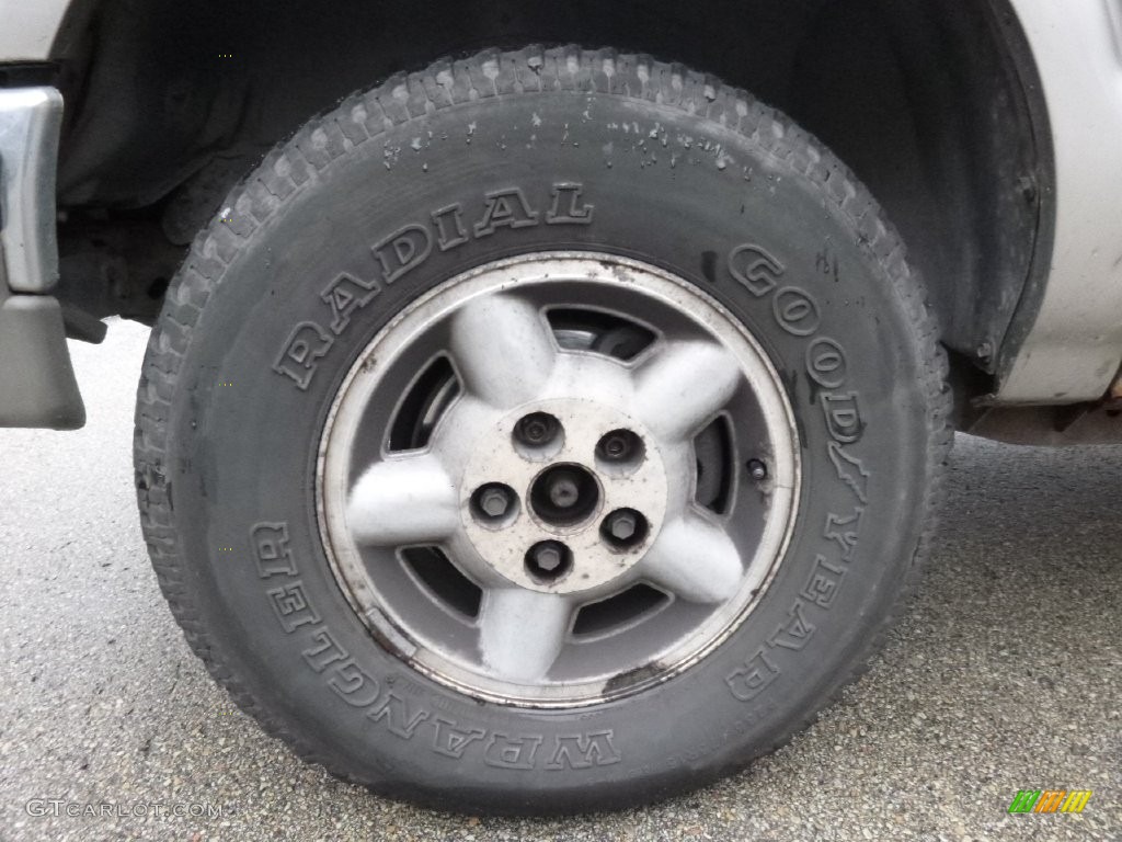 2000 Blazer LS 4x4 - Light Pewter Metallic / Graphite Gray photo #11