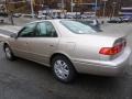 2000 Cashmere Beige Metallic Toyota Camry LE  photo #4