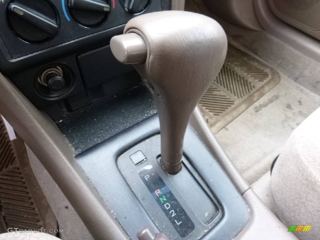 2000 Camry LE - Cashmere Beige Metallic / Oak photo #14