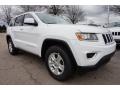 Bright White - Grand Cherokee Laredo Photo No. 4