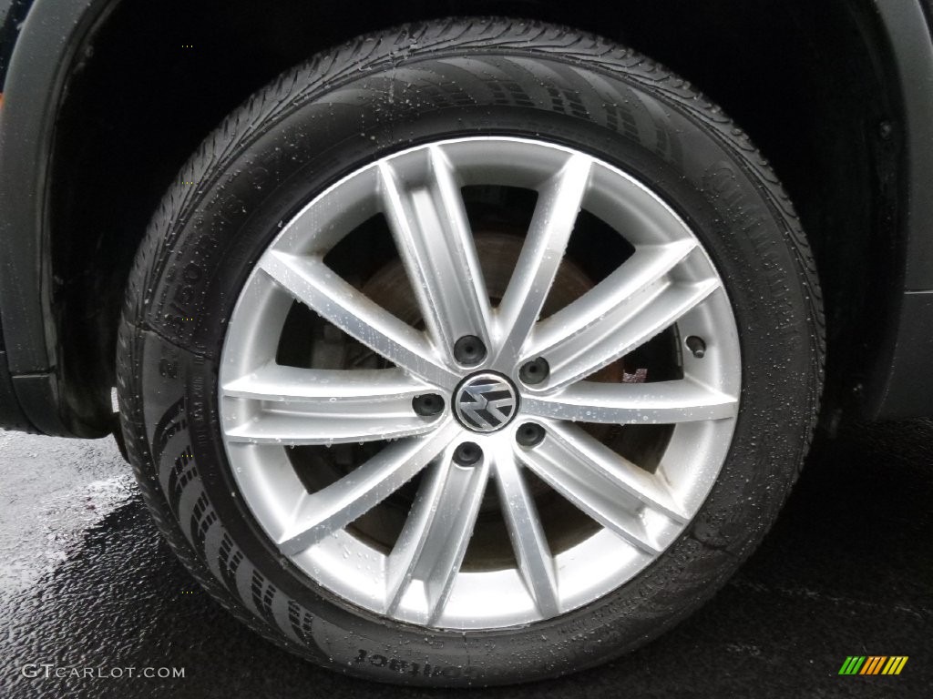 2012 Tiguan SEL 4Motion - Deep Black Metallic / Black photo #17