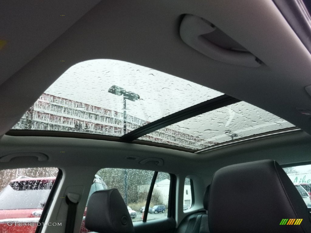 2012 Tiguan SEL 4Motion - Deep Black Metallic / Black photo #20