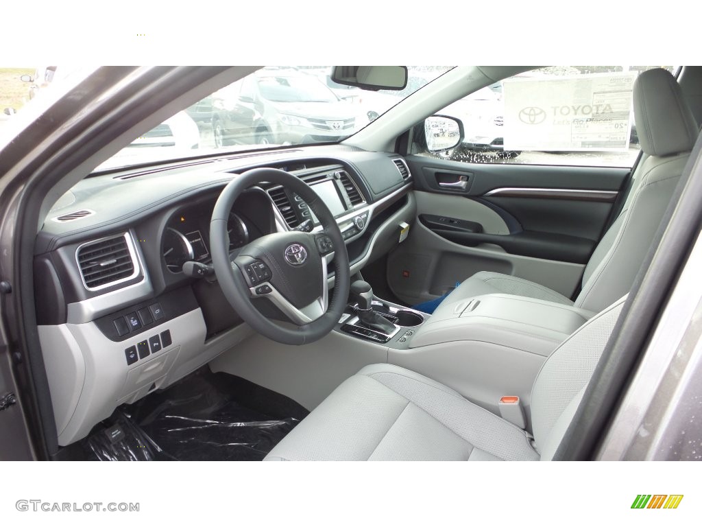 2016 Highlander XLE AWD - Predawn Gray Mica / Ash photo #7