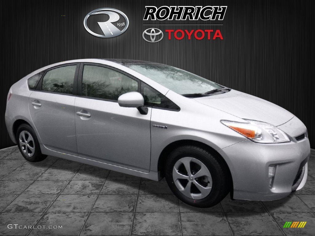 2013 Prius Four Hybrid - Classic Silver Metallic / Dark Gray photo #1