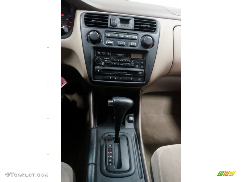 2000 Accord LX Sedan - Dark Emerald Pearl / Ivory photo #35