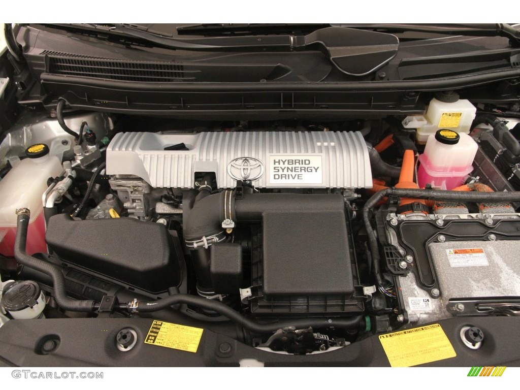 2012 Prius 3rd Gen Two Hybrid - Classic Silver Metallic / Dark Gray photo #17