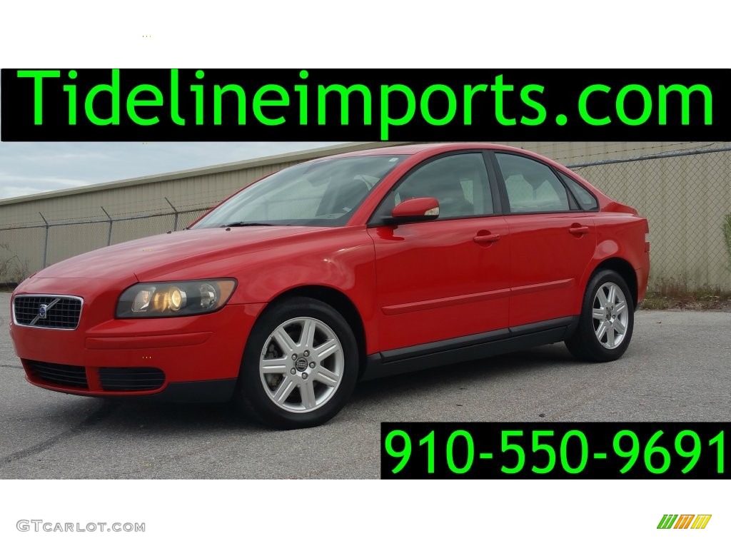 2006 S40 2.4i - Passion Red / Dark Beige/Quartz photo #1