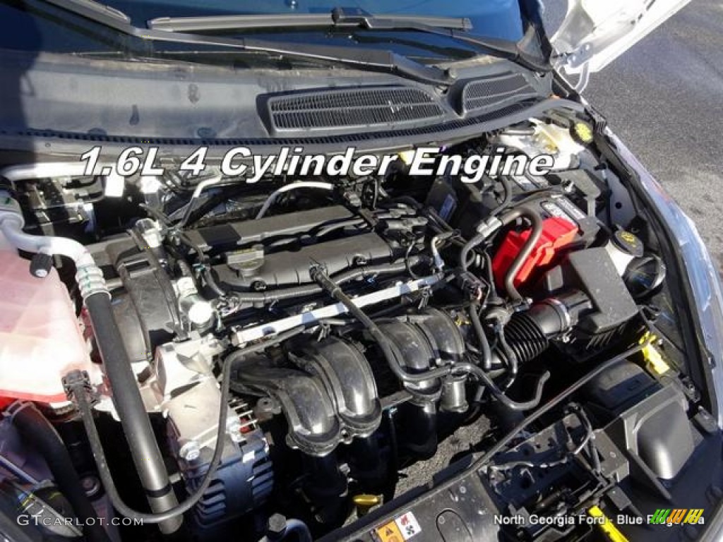 2016 Fiesta SE Sedan - White Platinum Metallic Tri-coat / Charcoal Black photo #10