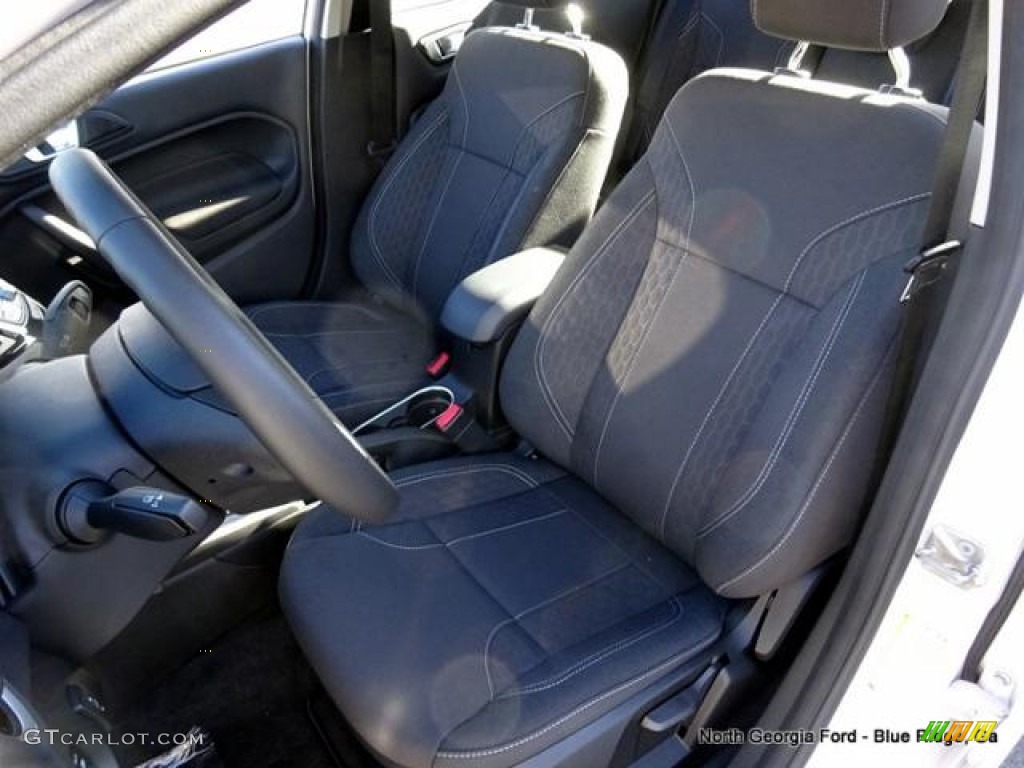 2016 Fiesta SE Sedan - White Platinum Metallic Tri-coat / Charcoal Black photo #11