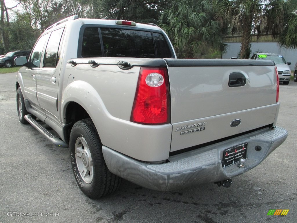 2004 Explorer Sport Trac XLT - Silver Birch Metallic / Medium Dark Flint/Dark Flint photo #5
