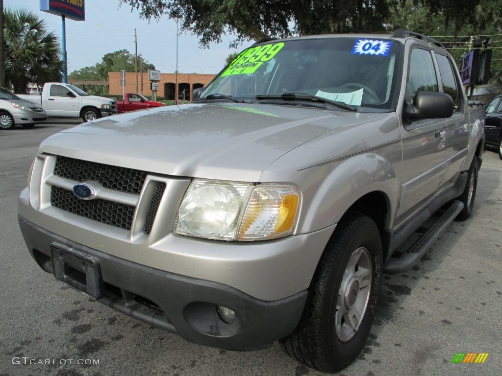 2004 Explorer Sport Trac XLT - Silver Birch Metallic / Medium Dark Flint/Dark Flint photo #7