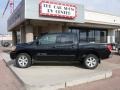 Galaxy Black - Titan SE Crew Cab 4x4 Photo No. 2