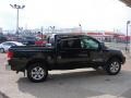 Galaxy Black - Titan SE Crew Cab 4x4 Photo No. 6