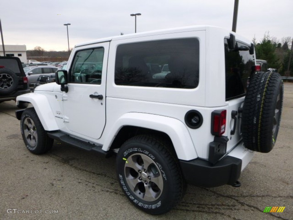 2016 Wrangler Sahara 4x4 - Bright White / Black photo #3