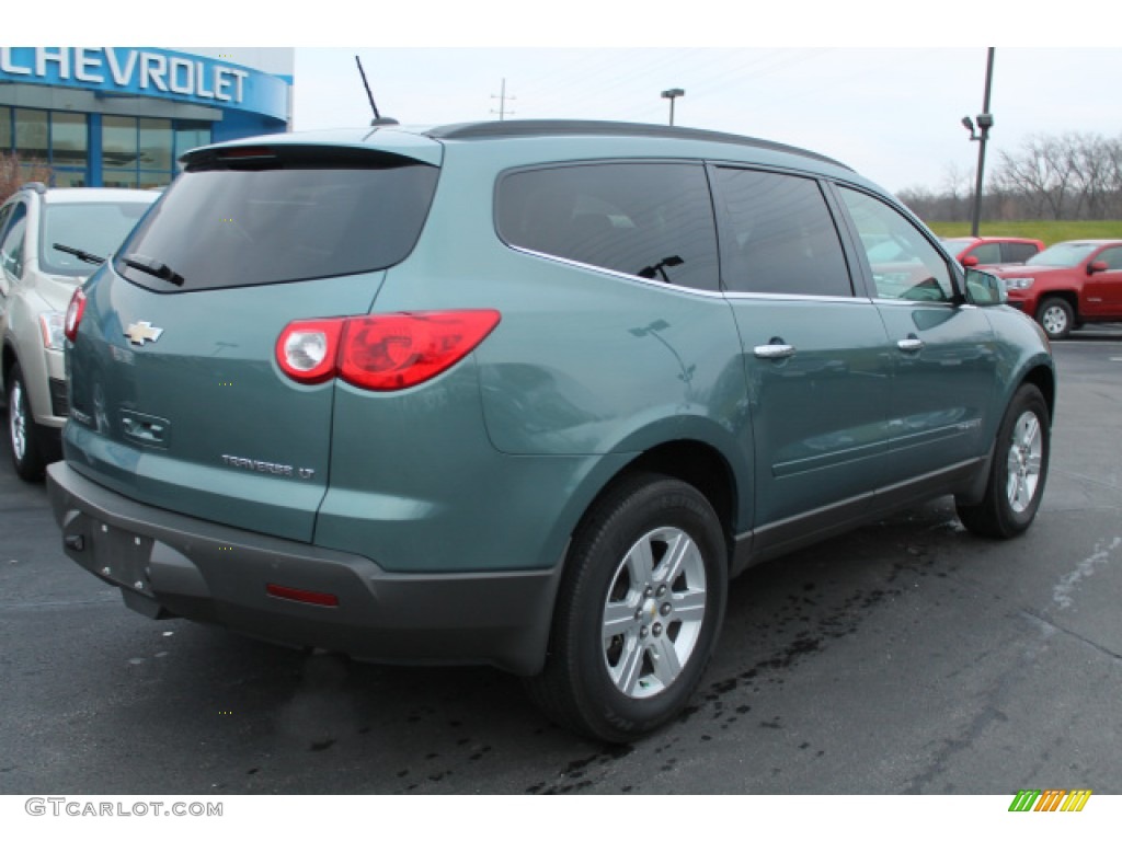 2009 Traverse LT - Silver Moss Metallic / Ebony photo #3