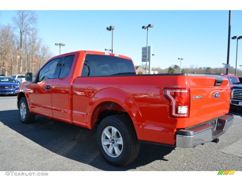 2015 F150 XLT SuperCab - Race Red / Medium Earth Gray photo #20