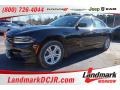 Pitch Black 2016 Dodge Charger SE