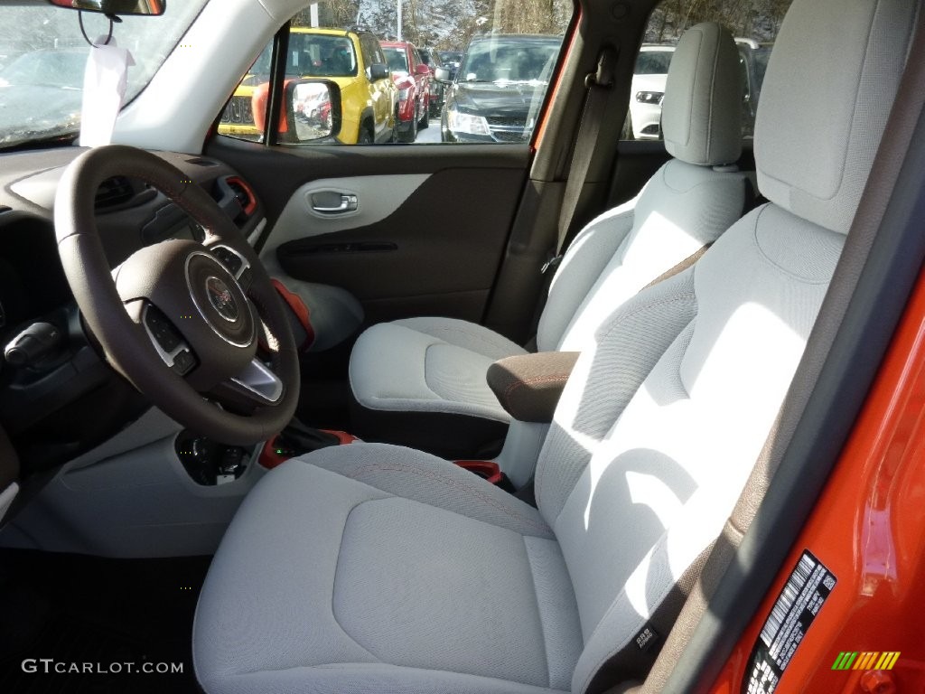 2016 Renegade Latitude 4x4 - Omaha Orange / Bark Brown/Ski Grey photo #10