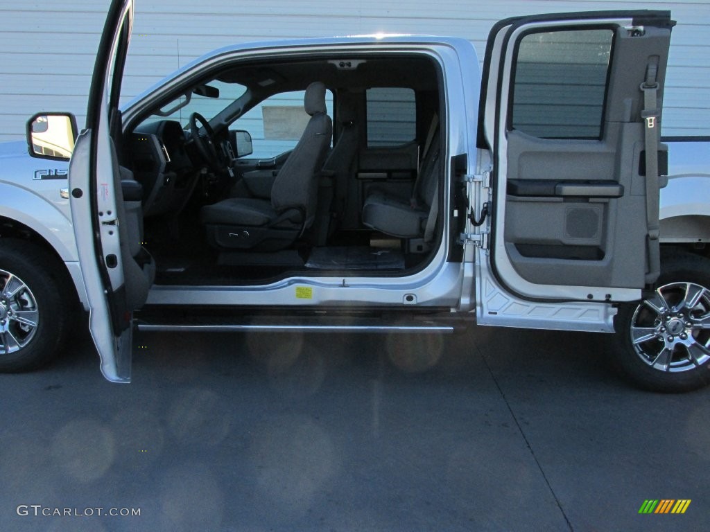 2016 F150 XLT SuperCab - Ingot Silver / Medium Earth Gray photo #18