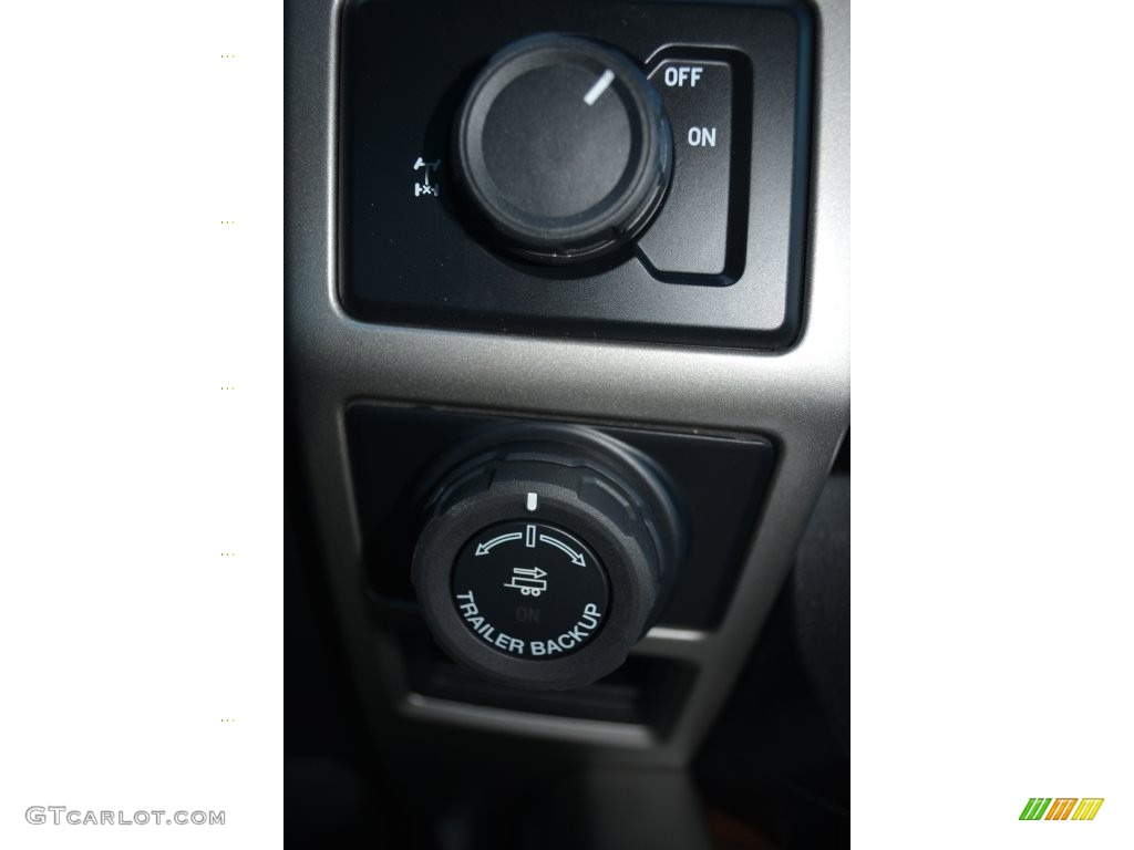 2016 F150 Lariat SuperCrew - White Platinum / Black photo #19
