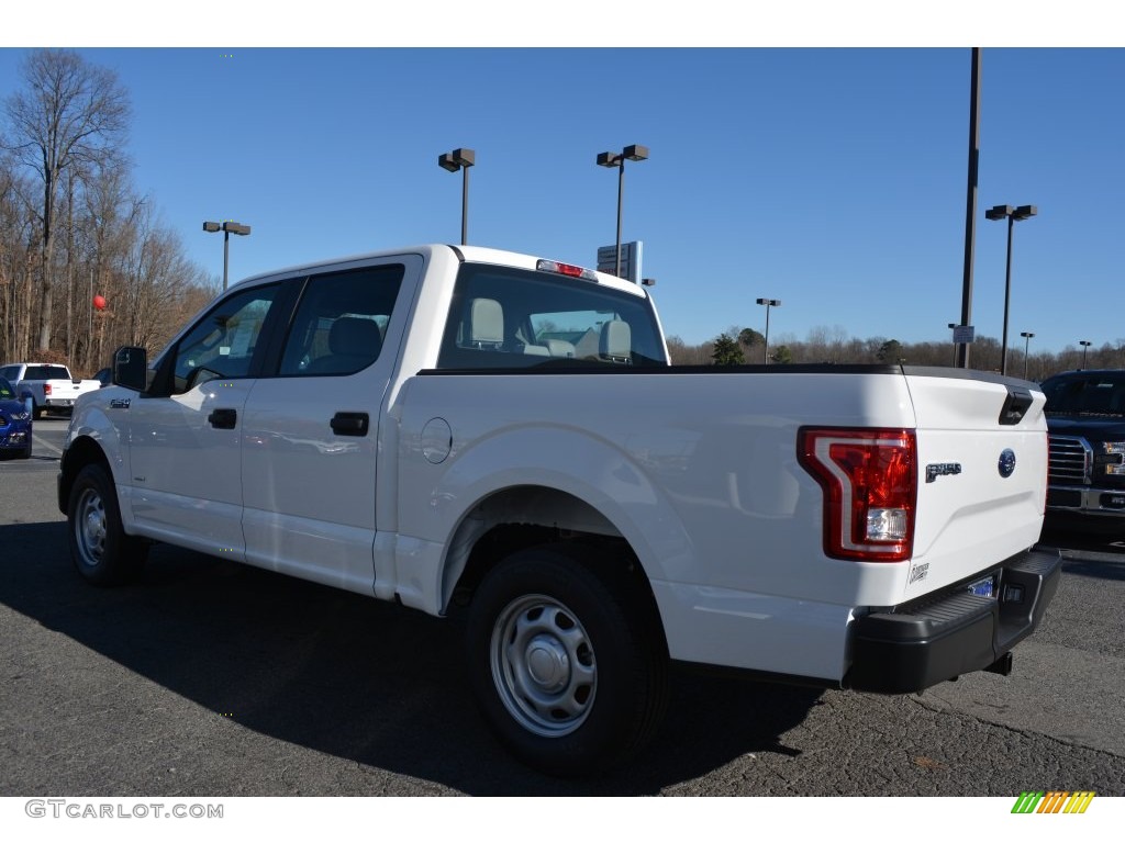 2016 F150 XL SuperCrew - Oxford White / Medium Earth Gray photo #20