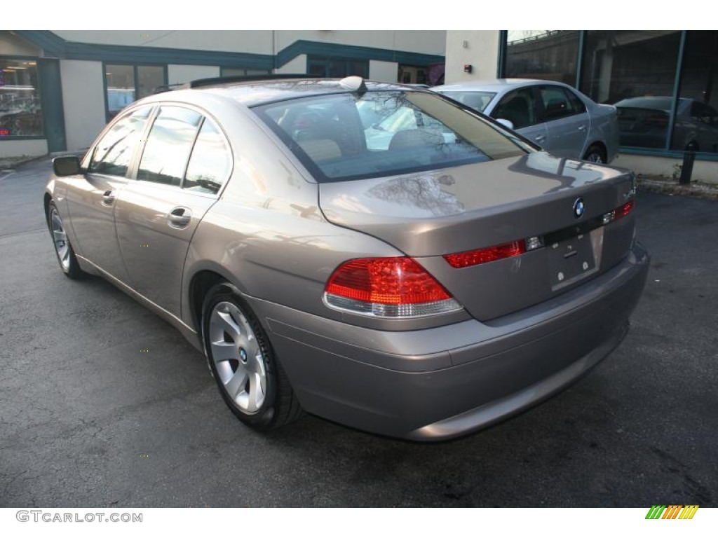 2004 7 Series 745i Sedan - Kalahari Beige Metallic / Black/Natural Brown photo #7