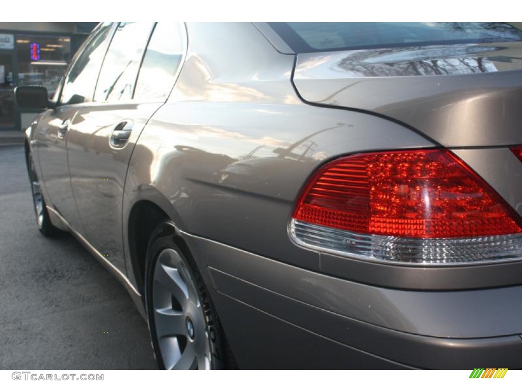 2004 7 Series 745i Sedan - Kalahari Beige Metallic / Black/Natural Brown photo #11