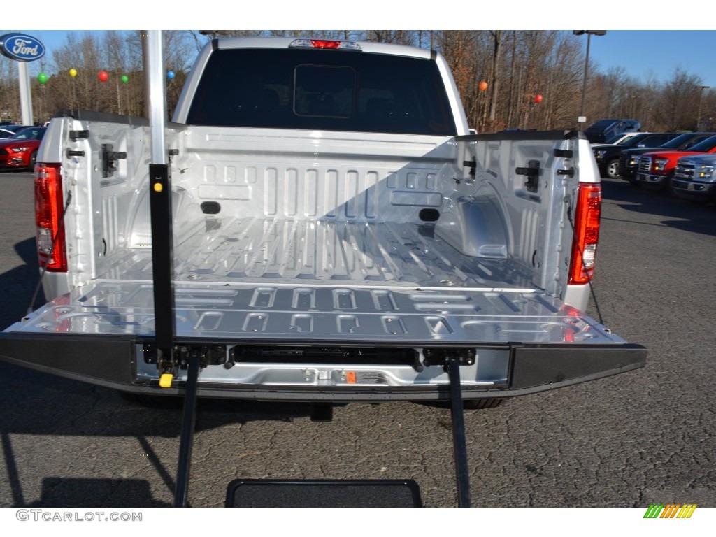 2016 F150 Lariat SuperCrew 4x4 - Ingot Silver / Black photo #7