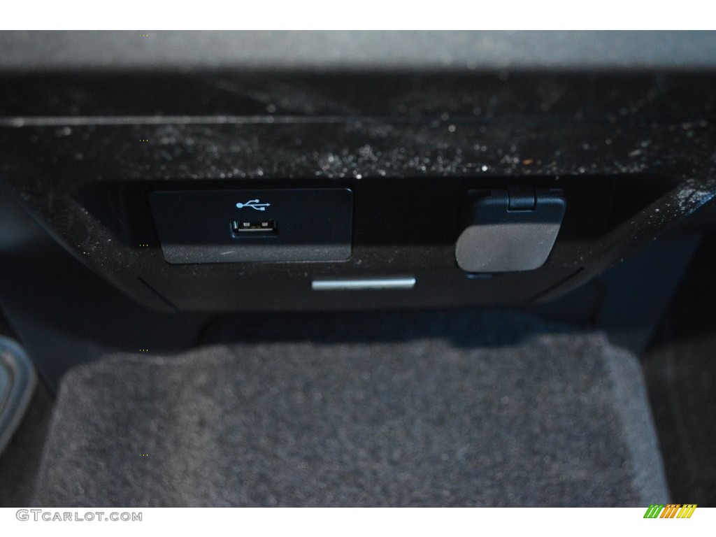 2016 F150 XLT SuperCab 4x4 - Shadow Black / Medium Earth Gray photo #14