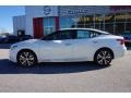 Pearl White - Maxima S Photo No. 2